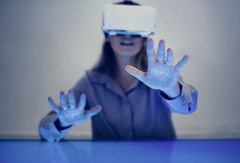 virtual-reality-e1686030510791